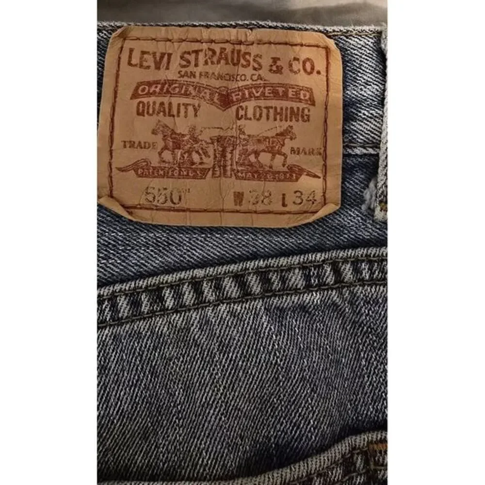 Levis 550 Jeans Mens 38x34 Blue Red Tab Relaxed‎ Fit Straight Leg Light Wash